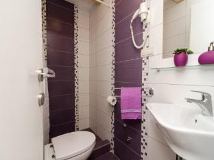 Lavender Garden Apartments - Studio Apartment with City View First Floor - APT 4 Apartment in Dubrovnik