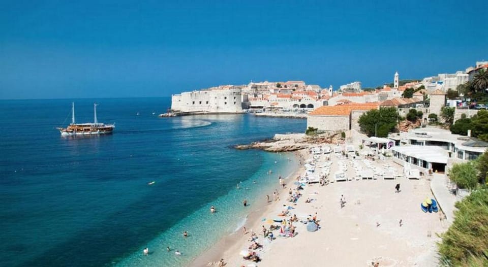 Apartment Maru - Two Bedroom Apartment with City View A4 Apartment in Dubrovnik