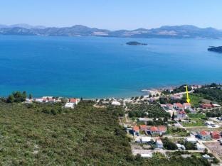 Studio apartment with terrace in Drace Apartment in Dubrovnik-Neretva County