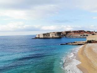 Apartments Pojko - Standard One-Bedroom Apartment with Terrace Red Apartment in Dubrovnik