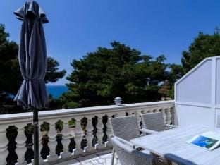 Apartments Villa Dingac-Borak - Two Bedroom Apartment with Terrace No. 1 Apartment in Dubrovnik-Neretva County