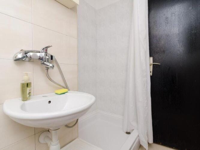 Apartment Dalmatin Zuljana - Two-Bedroom Apartment 2 Apartment in Dubrovnik-Neretva County
