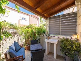 Apartments and Room Frane - Double Room Apartment in Dubrovnik