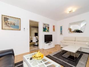 Apartment Iva 31 - Two-Bedroom Apartment with Balcony and City View Apartment in Dubrovnik