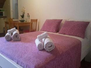Apartment Tonkas Terrace - Studio Apartment with Terrace and Sea View Apartment in Dubrovnik-Neretva County