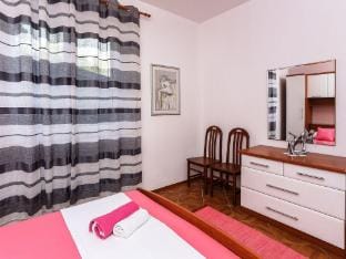 Apartments Lina - Two Bedroom Apartment with Terrace A1 Apartment in Dubrovnik-Neretva County