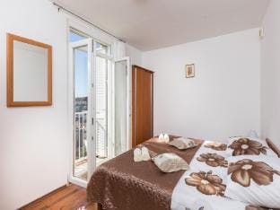 Apartment Brajkovic - One Bedroom Apartment with Loggia and Sea View Apartment in Dubrovnik