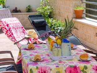 Apartments Davor - Two Bedroom Apartment with Sea View and Terrace Apartment in Dubrovnik