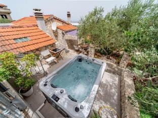Stone House Blaca - Two Bedroom Stone House with Terrace and Sea View Vacation rental in Dubrovnik-Neretva County