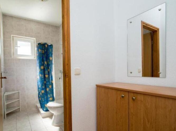 Apartments Boguvila - Two-Bedroom Basic Apartment with Terrace A1 - ST Apartment in Split-Dalmatia County