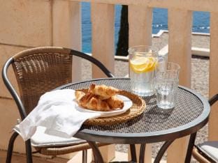 Apartments Bonavista - Superior Two Bedroom Apartment with Balcony and Sea View A1 Apartment in Dubrovnik