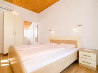 Holiday Home Macus-One Bedroom Apartment with Balcony Vacation rental in Dubrovnik-Neretva County