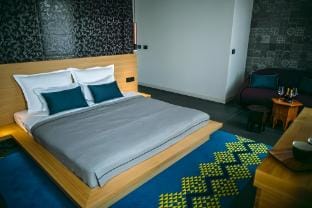Rooms Lejletul ST - Luxury Double Room with Square View Bedr Apartment in Split