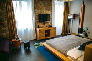 Rooms Lejletul ST - Luxury Double Room with Square View Bedr Apartment in Split