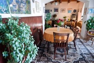 Guest House Villa Nina- Superior Triple Room with Balcony and Sea View S2 - plava Apartment in Mlini