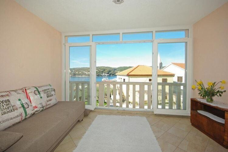 Apartments Villa Rose - Two-Bedroom Apartment with Sea View Terrace Apartment in Split-Dalmatia County