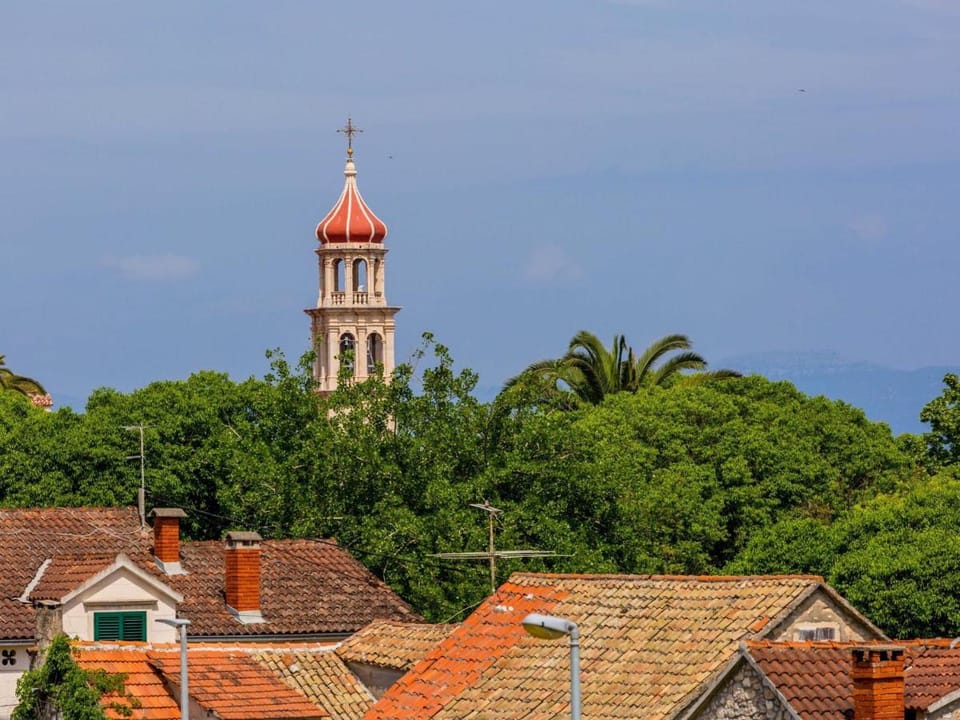 Apartments Lenka - One Bedroom Apartment with Balcony and garden View A2 Apartment in Split-Dalmatia County