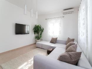 Apartment Marcela - Deluxe Two Bedroom Apartment with Terrace and Sea View Apartment in Split-Dalmatia County