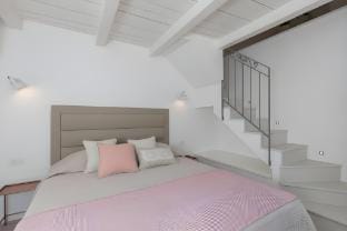 Dubrovnik Sweet House - Superior Double Room with Old Town Roofs View SOBA 2 Apartment in Dubrovnik