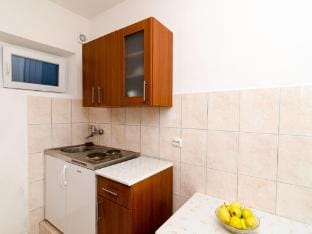 Guest House Kiko - Studio A3 Apartment in Dubrovnik-Neretva County