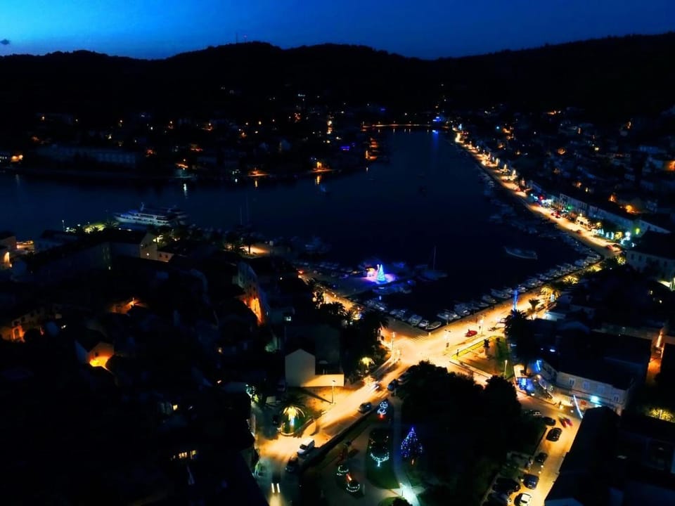 Apartment with terrace and garden Apartment in Dubrovnik-Neretva County