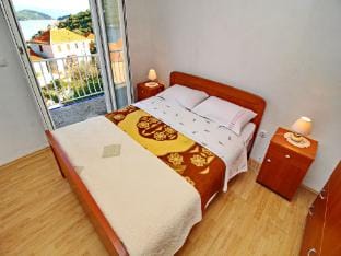 Apartments Nodilo - One Bedroom Apartment with Balcony and Sea View Apt 1 Apartment in Dubrovnik-Neretva County