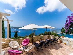 Villa Adrian - Six Bedroom Villa with Swimming pool and Sea View Villa in Dubrovnik