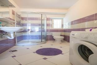 Guest House Gugily- Double Room with Shared Bathroom Apartment in Dubrovnik