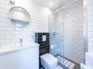 Apartment Simovic - Two Bedroom Apartment with City View Apartment in Dubrovnik