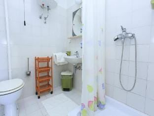 Apartment with sea view in Orasac Apartment in Dubrovnik-Neretva County