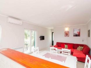 Apartments Matusko Mljet - Two-Bedroom Apartment with Terrace and Sea View Apartment in Korita, Mljet