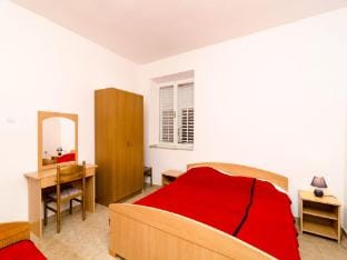 Guest House Kiko - Apartment with Balcony A5 Apartment in Dubrovnik-Neretva County