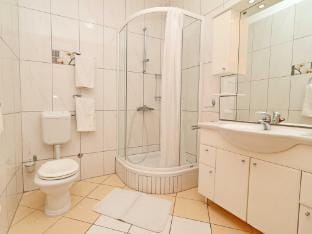 Hotel Pansion Villa Antonio - Two Bedroom Suite with Balcony and Sea View 26seaview Apartment in Dubrovnik-Neretva County
