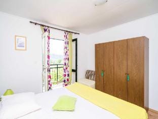 Apartment Laurel Leaf - Three Bedroom Apartment with Terrace Apartment in Dubrovnik-Neretva County