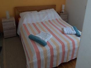 Holiday Home Pavarotti-Three Bedroom Holiday Home with Terrace Vacation rental in Split-Dalmatia County