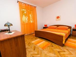 Apartments Ivana TR-Two Bedroom Apartment with Terrace A1 Apartment in Trogir