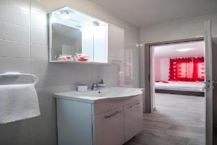 Apartments  Rooms Sunshine Home - Double Room  Red Apartment in Dubrovnik-Neretva County
