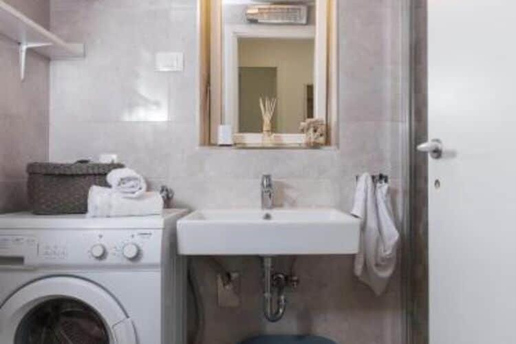 Apartment Hitri - One Bedroom Apartment with Terrace and Garden View Apartment in Dubrovnik