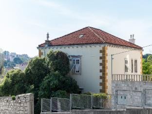 Guest House Ivana -Two Bedroom Apartment with Garden Apartment in Dubrovnik