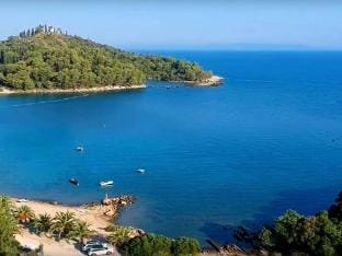 Lavender Cottage-Two Bedroom  Holiday Cottage  with Terrace Vacation rental in Dubrovnik-Neretva County
