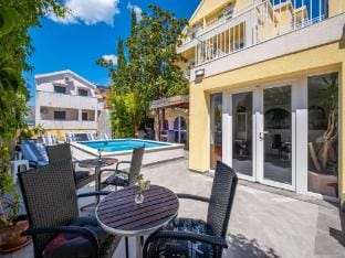 Castelletto - Standard Twin Room wit Airport Transfer 1 Apartment in Cavtat