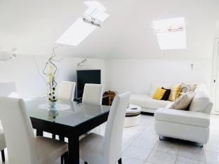 Villa Tonika -Two Bedroom Apartment with Terrace  A2 Apartment in Split-Dalmatia County