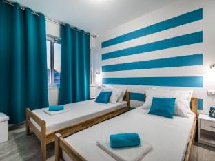 Apartments  Rooms Sunshine Home - Twin Room  Blue Apartment in Dubrovnik-Neretva County