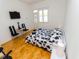 Apartments Ivana TR - Studio with Balcony and Sea View A4 Apartment in Trogir