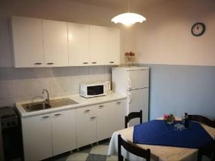 Apartments Maruska - Two Bedroom Apartment with Balcony and Sea View Apartment in Dubrovnik-Neretva County