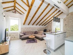 Villa Ro-Ma - Three Bedroom Villa with Terrace and Sea View Villa in Dubrovnik-Neretva County