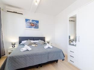 Miracle Apartments - Comfort Studio Apartment with Terrace and City View Apartment in Dubrovnik