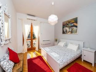 Romance Apartments Dubrovnik - One Bedroom Apartment with Terrace R2 Apartment in Dubrovnik