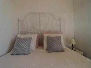 Greenside Cottage Lumi-Two Bedroom Holiday Home with Terrace and Sea view Vacation rental in Dubrovnik-Neretva County