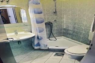 Apartments Sipa - Premium Two Bedroom Apartment with Balcony and Sea View Apartman A Apartment in Dubrovnik